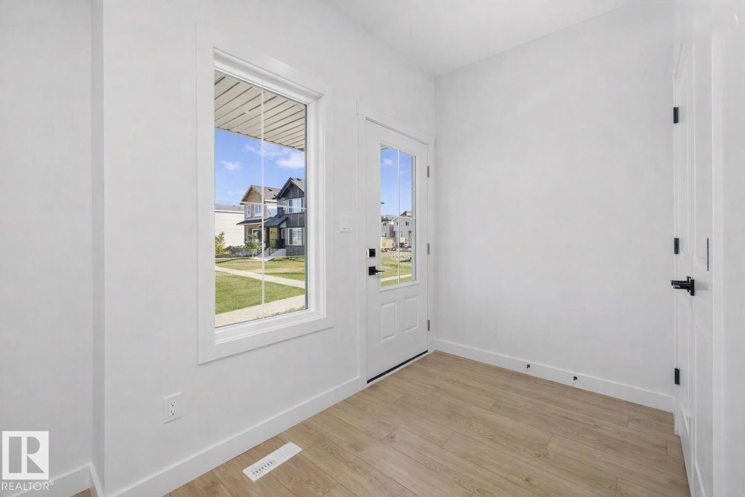 17544 63 ST NW - 3