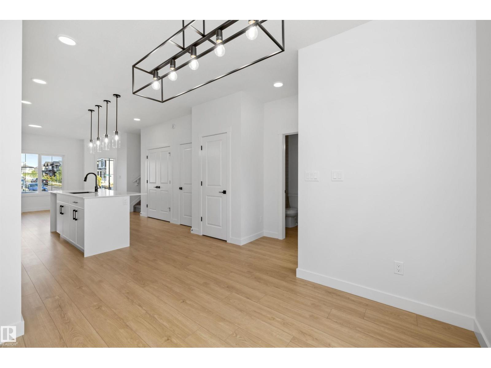17544 63 ST NW - 8