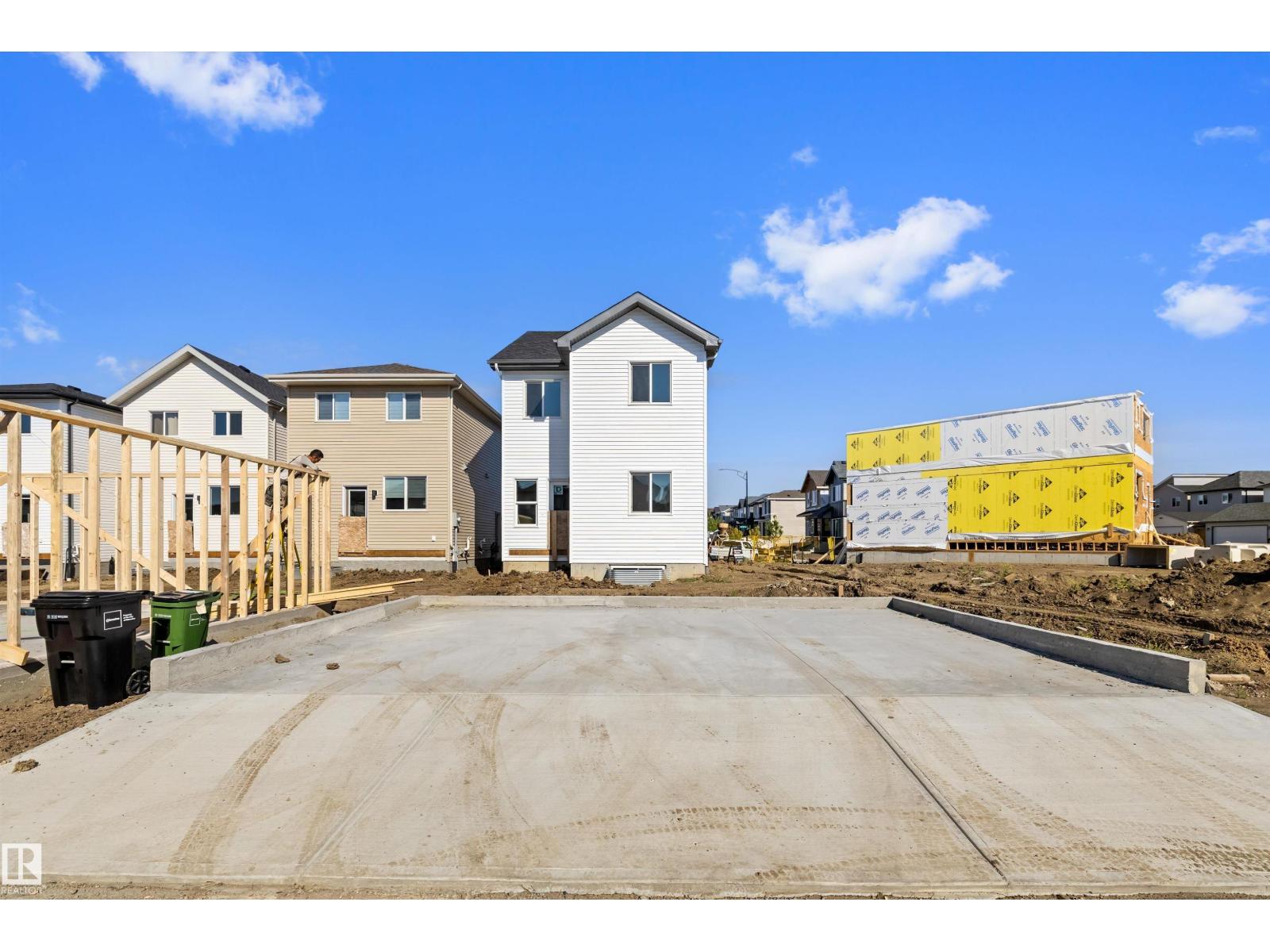 17544 63 ST NW - 41