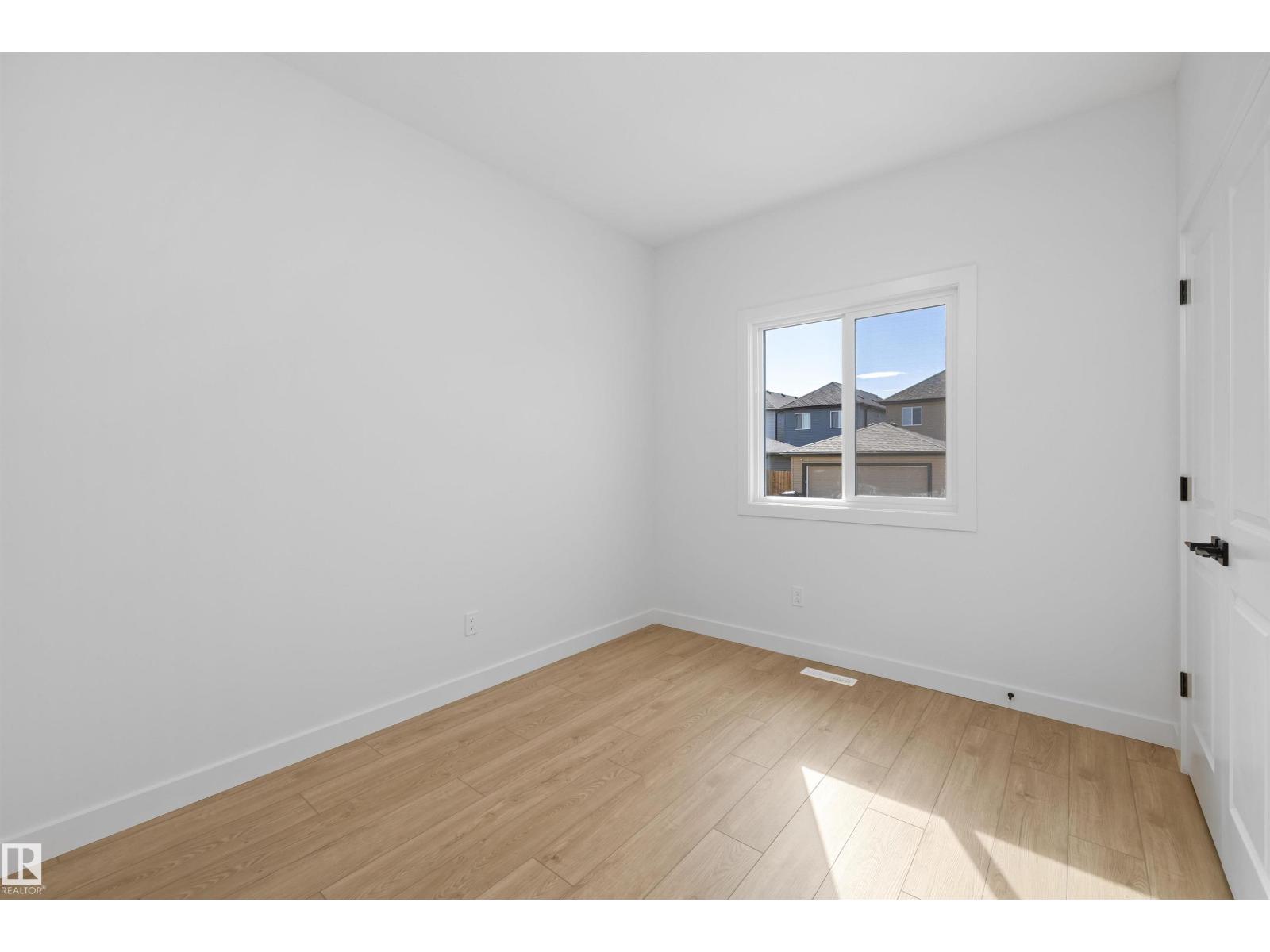17544 63 ST NW - 18