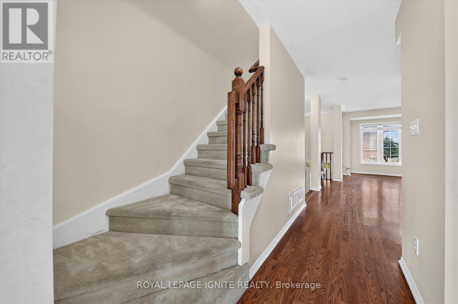 72 OAKINS LANE - 13