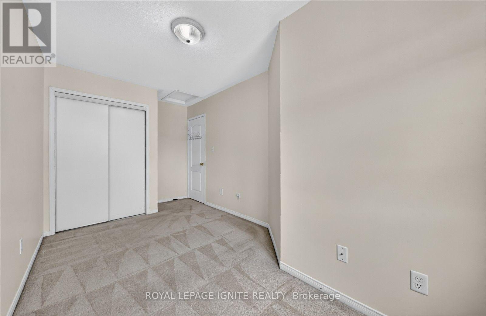 72 OAKINS LANE - Image 18