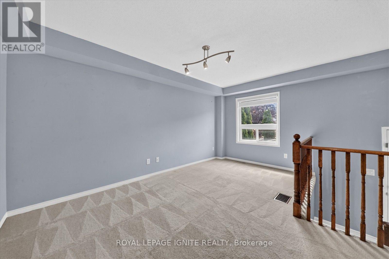 72 OAKINS LANE - Image 24