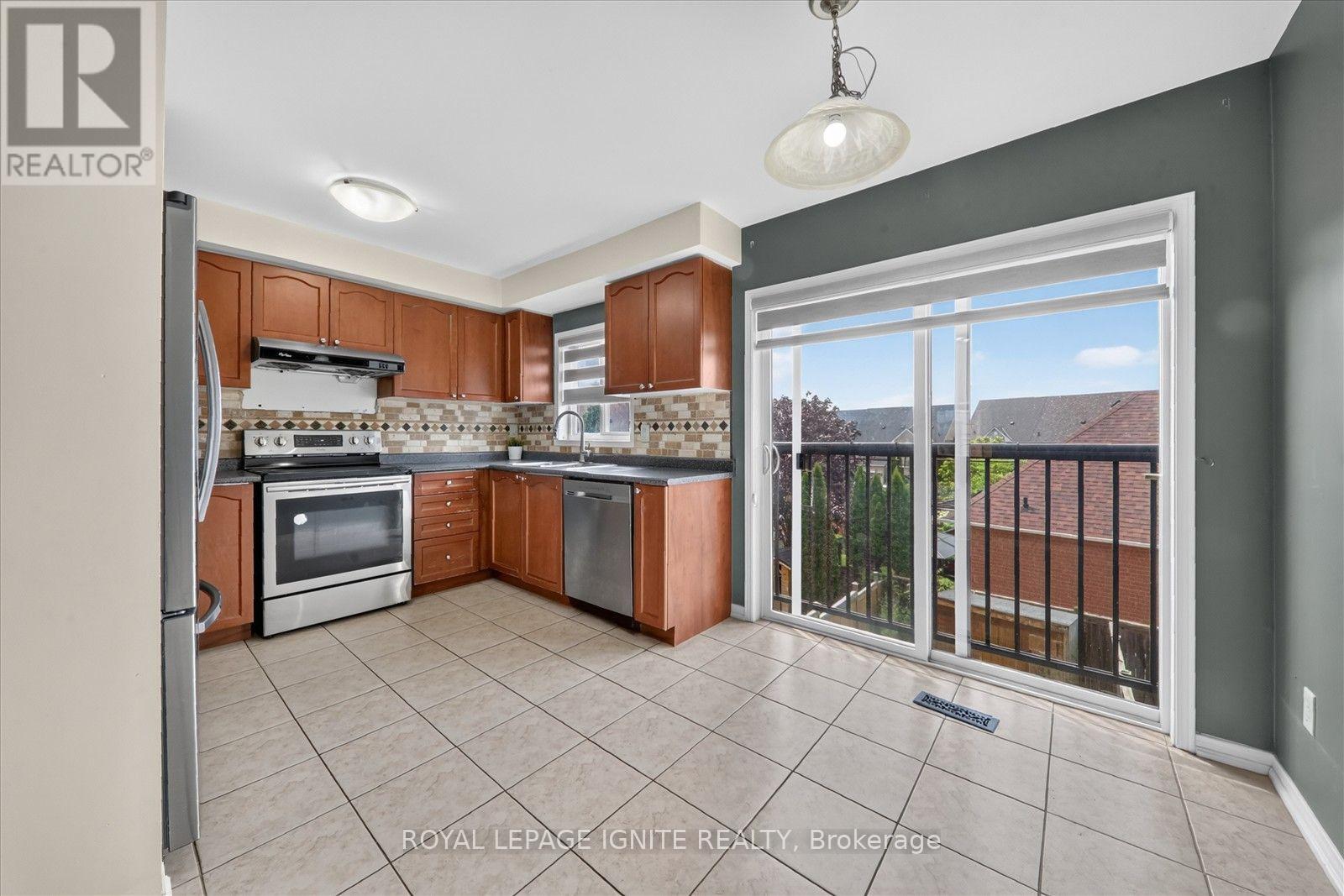 72 OAKINS LANE - Image 9
