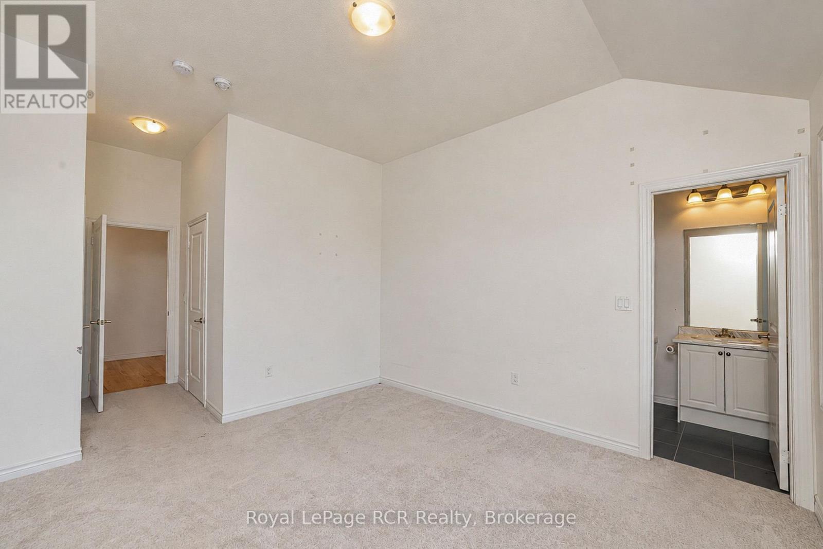 444 VANDUSEN AVENUE - Image 23