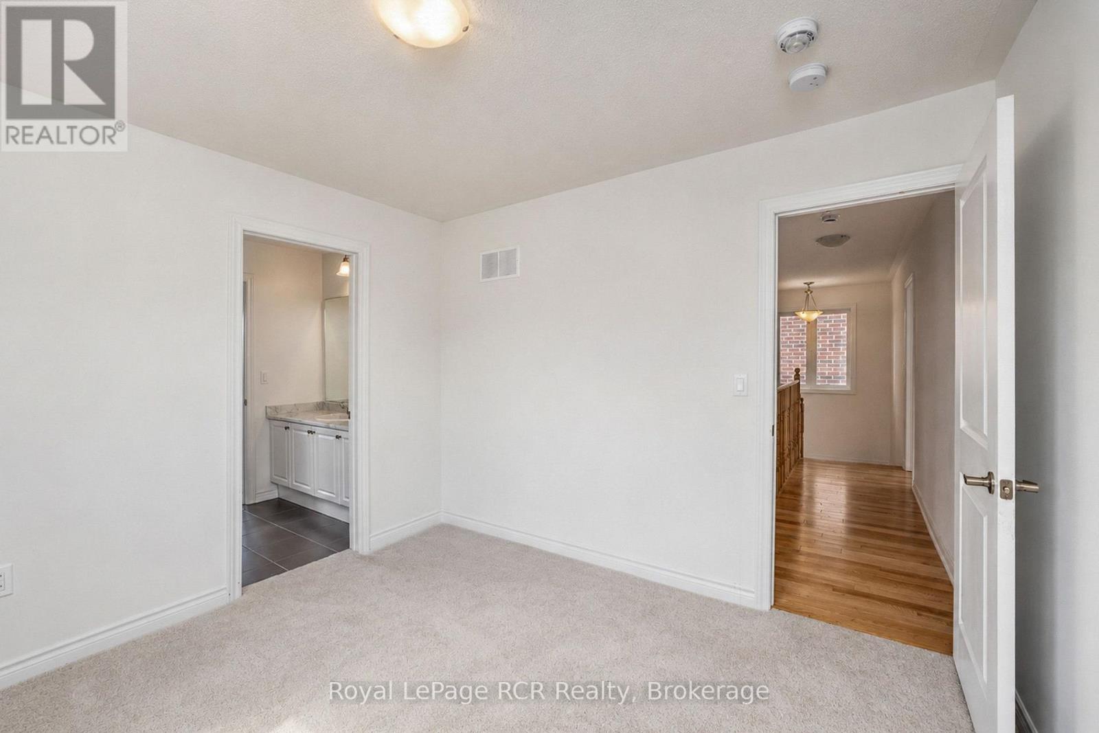 444 VANDUSEN AVENUE - Image 30