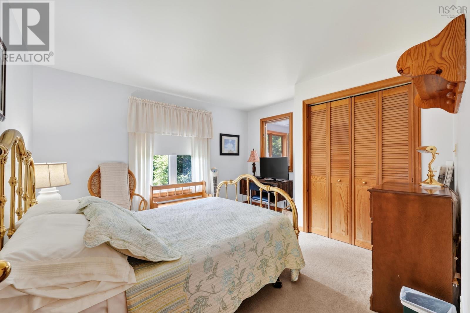 9 POUSHAY Drive - Image 31