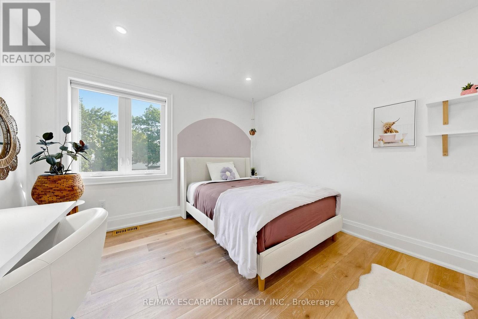 386 COSBURN CRESCENT - Image 25
