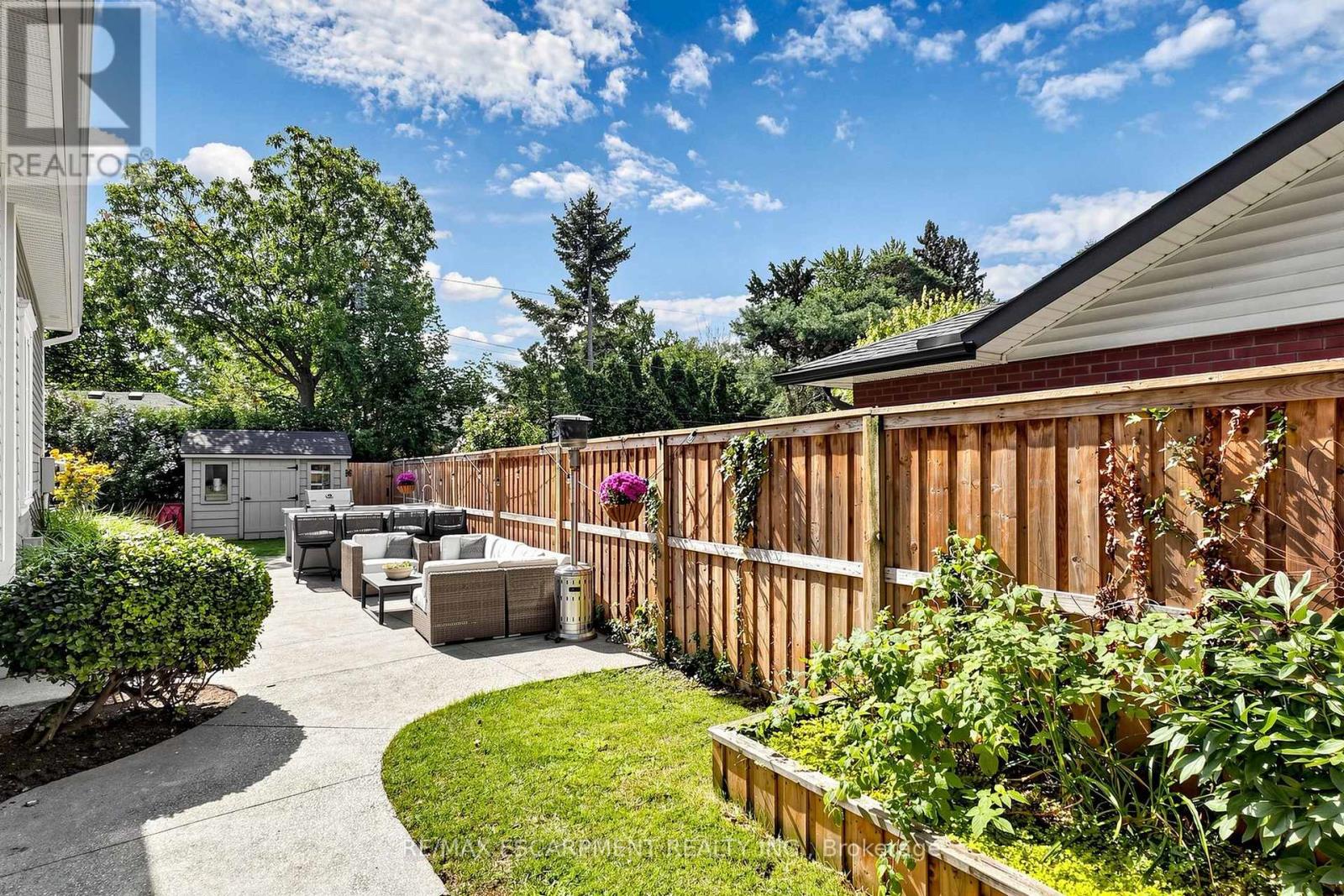 386 COSBURN CRESCENT - Image 40