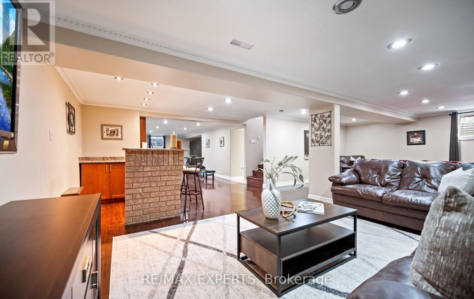 7 GOODWOOD ROAD - 29