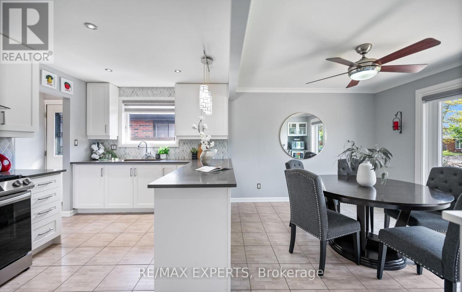 7 GOODWOOD ROAD - 7