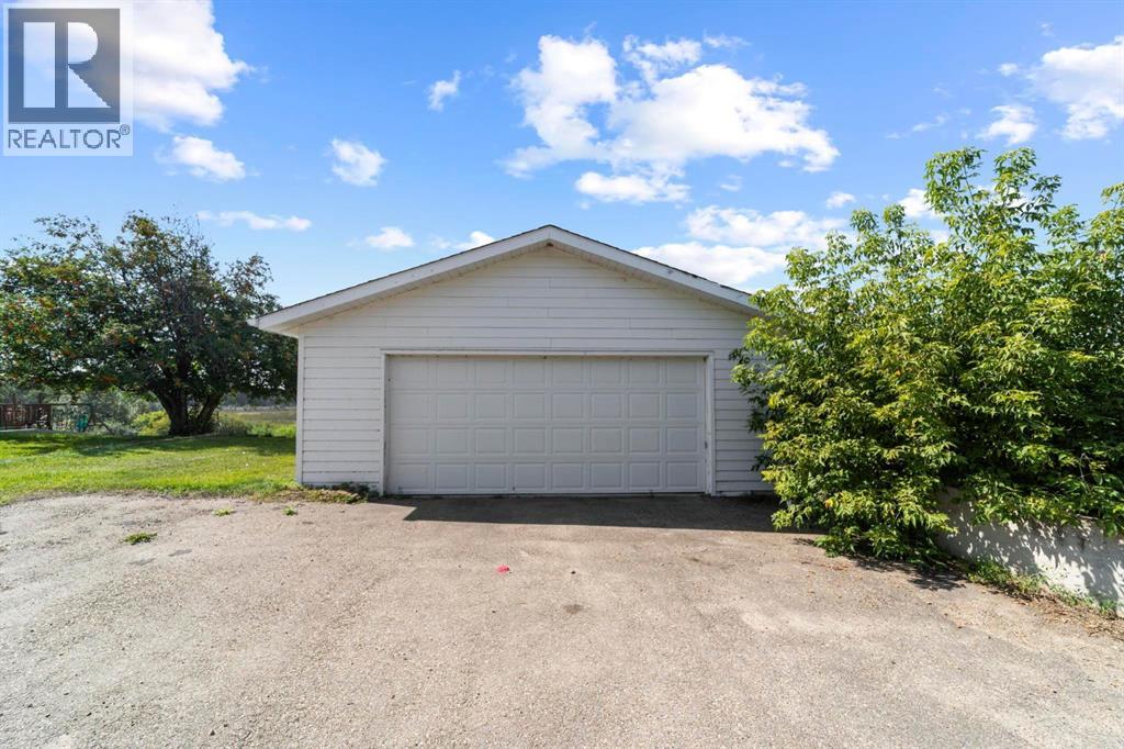 31, 464079 Range Road 244 - Image 39