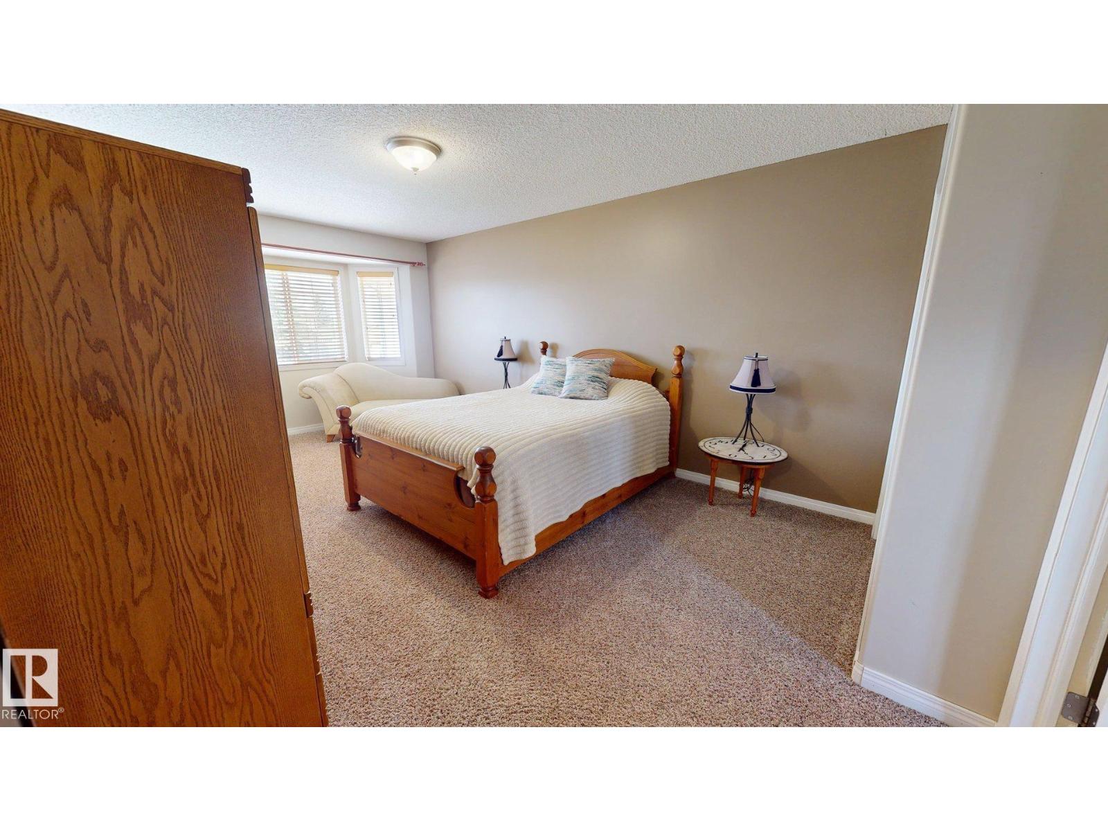 55 Catalina DR - 12