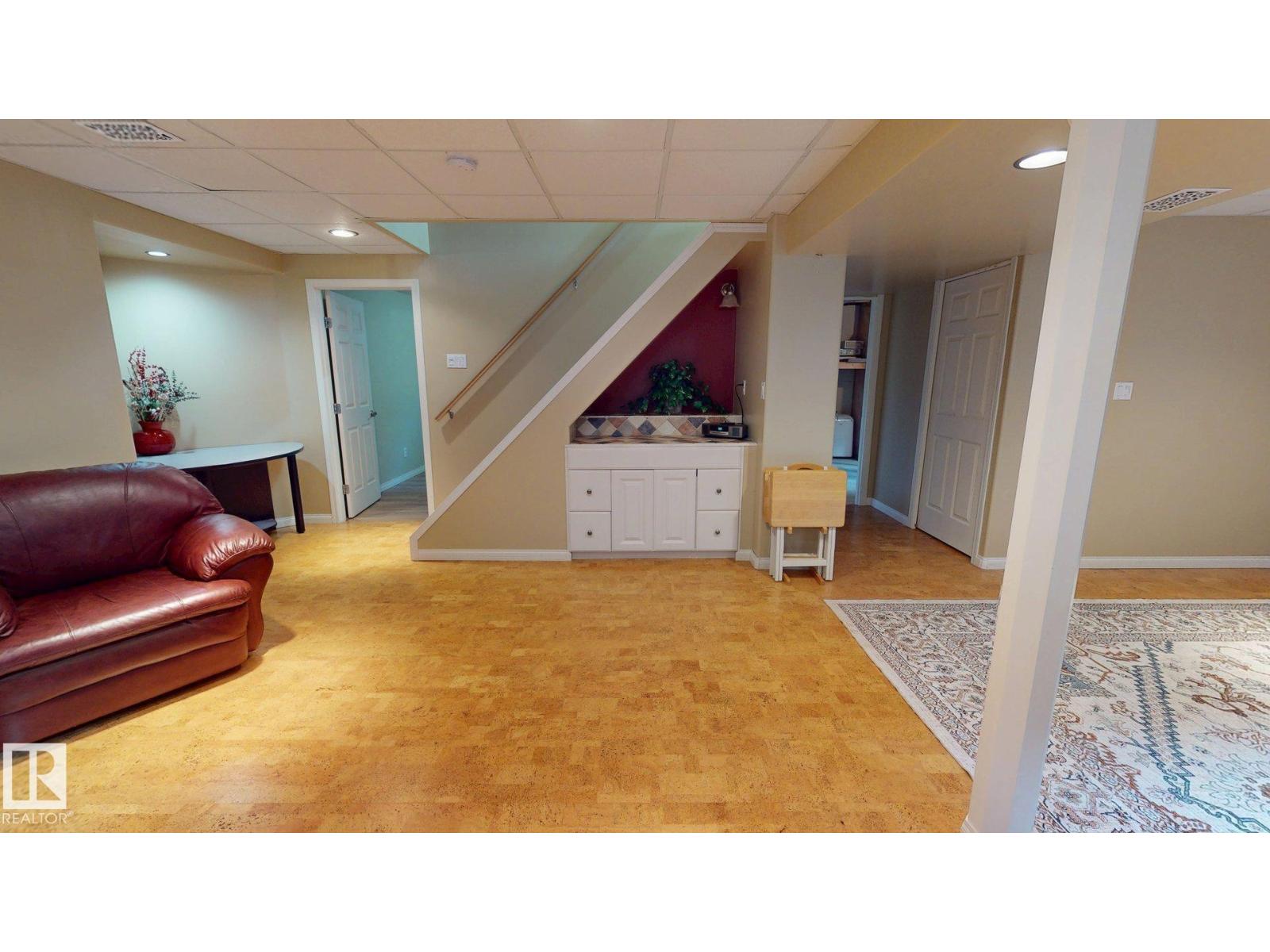 55 Catalina DR - 23