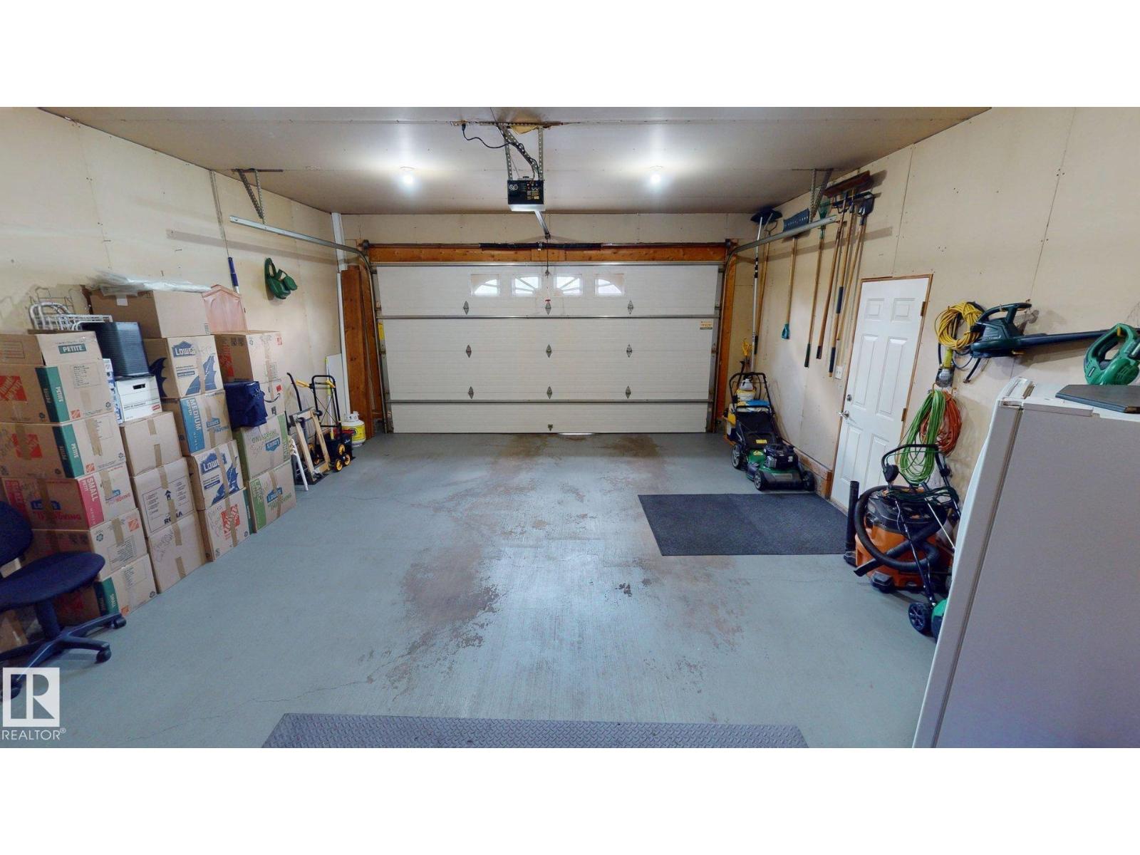 55 Catalina DR - 27