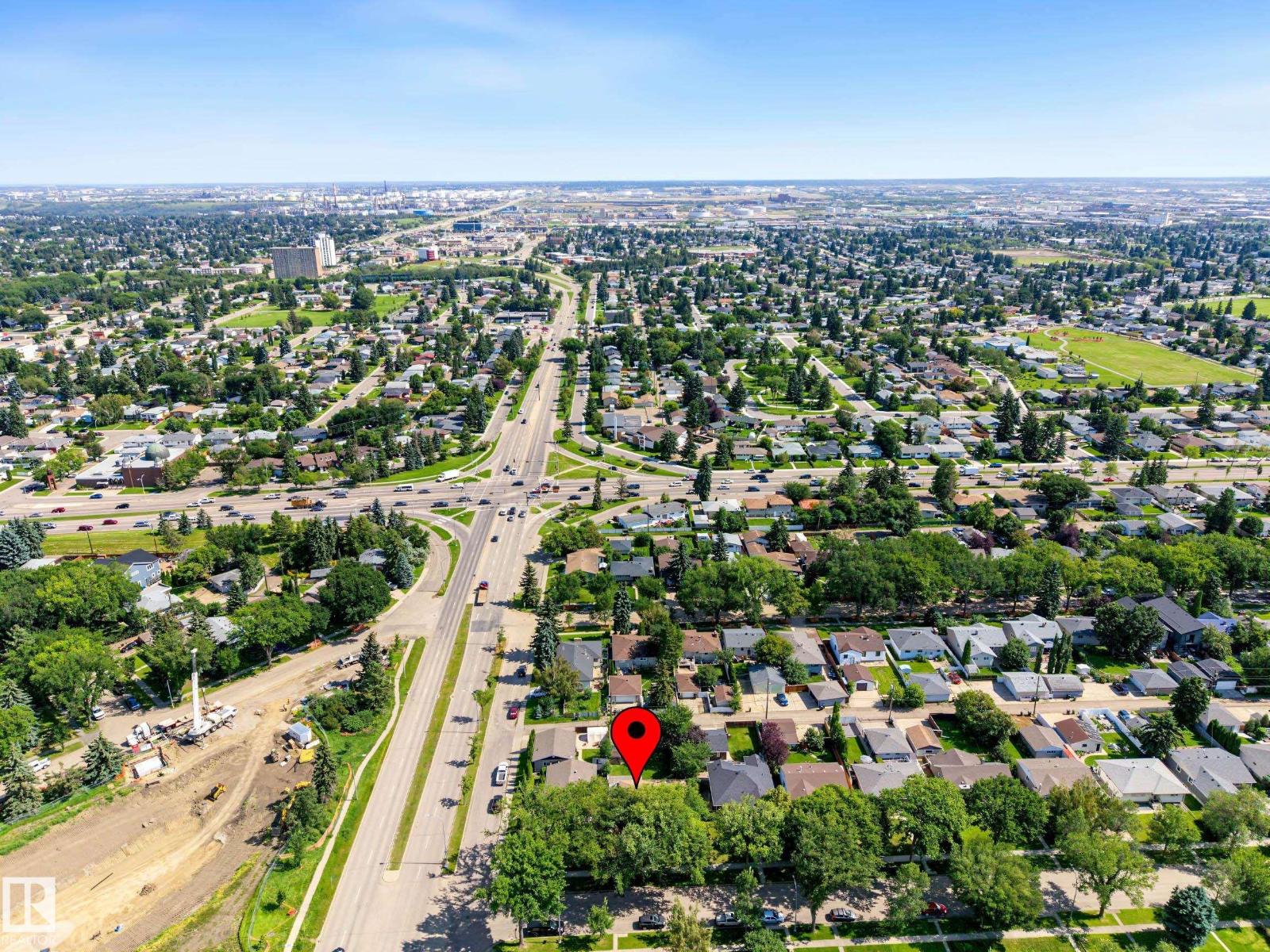 9723 76 ST NW - 58