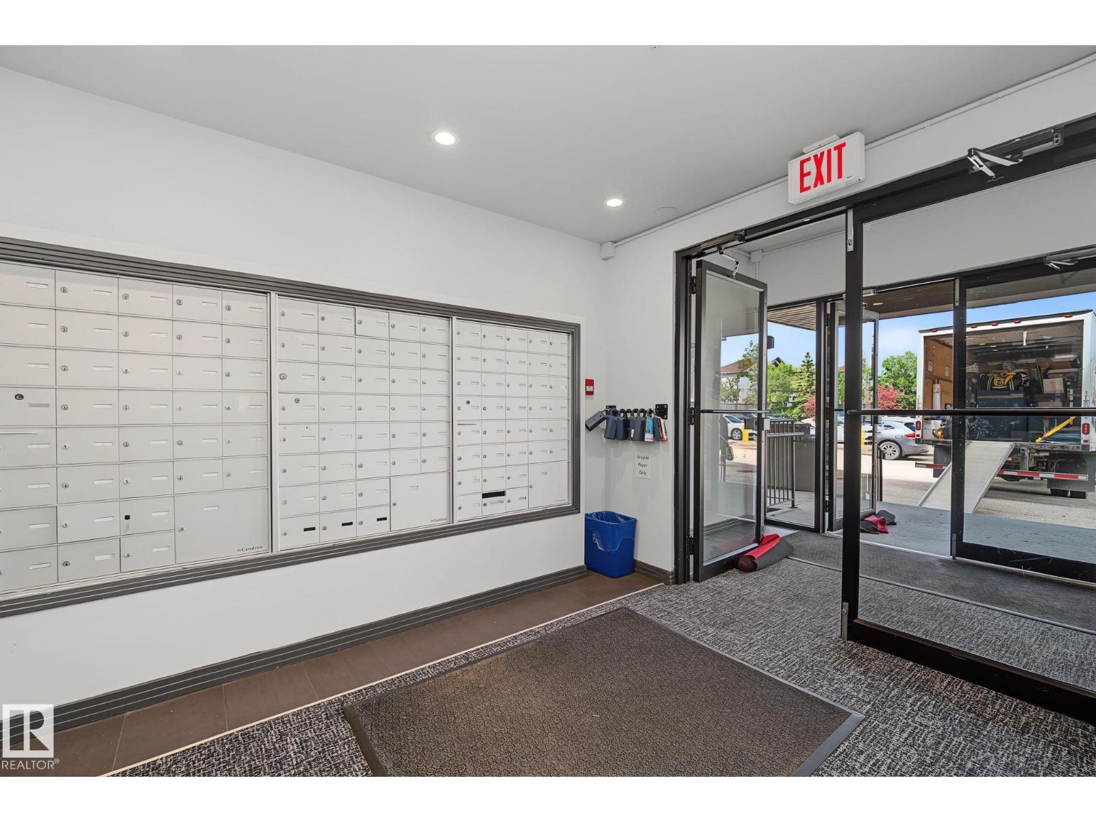 #111 5005 165 AV NW - Image 38
