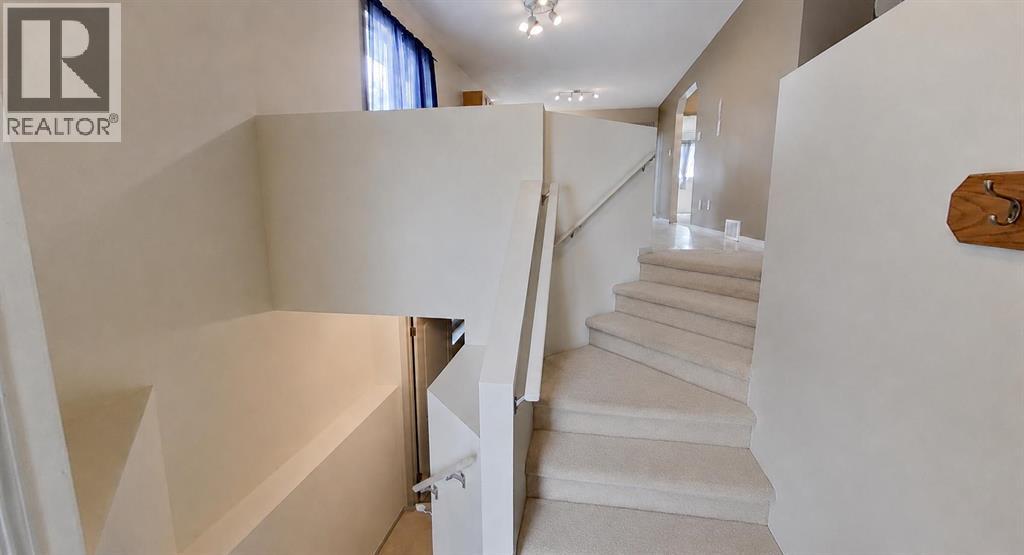 263 Heritage Court W - 2