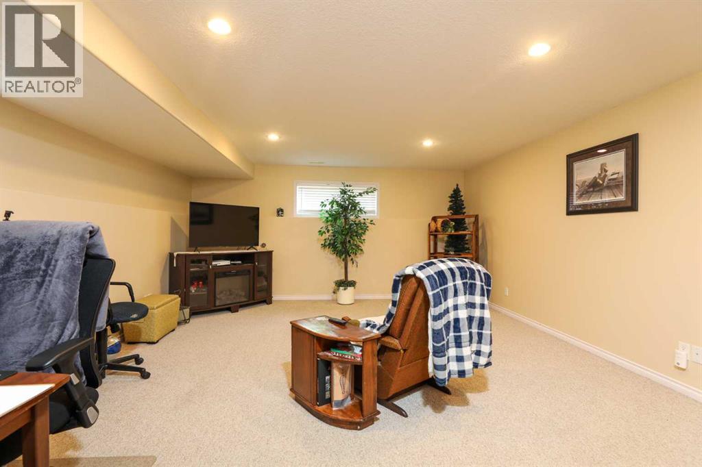 126 Dorothy Gentleman Cres N - Image 38