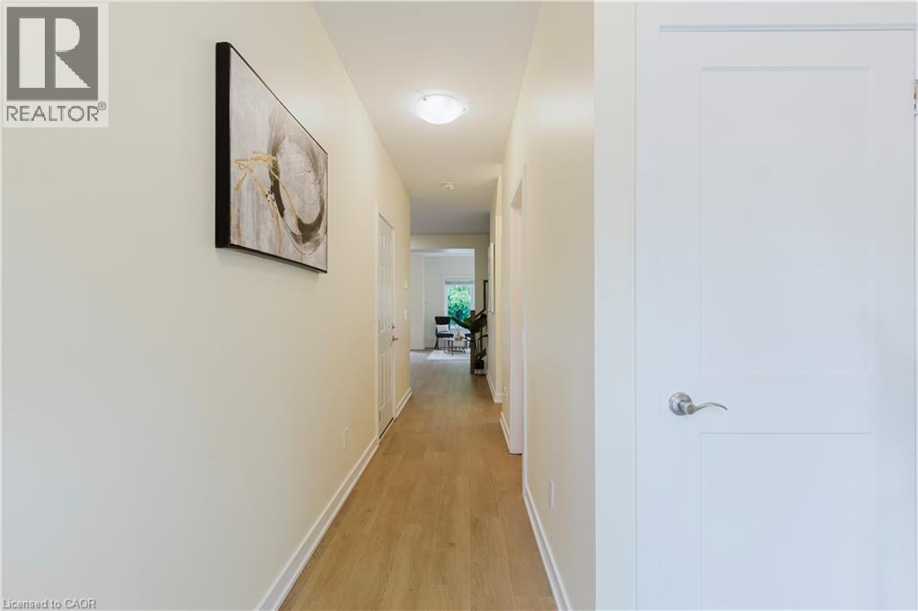 #17 110 FERGUS Avenue - Image 9