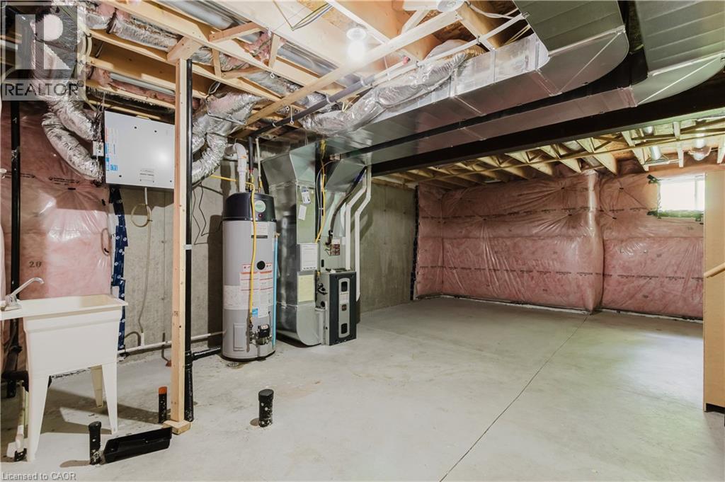 #17 110 FERGUS Avenue - Image 37