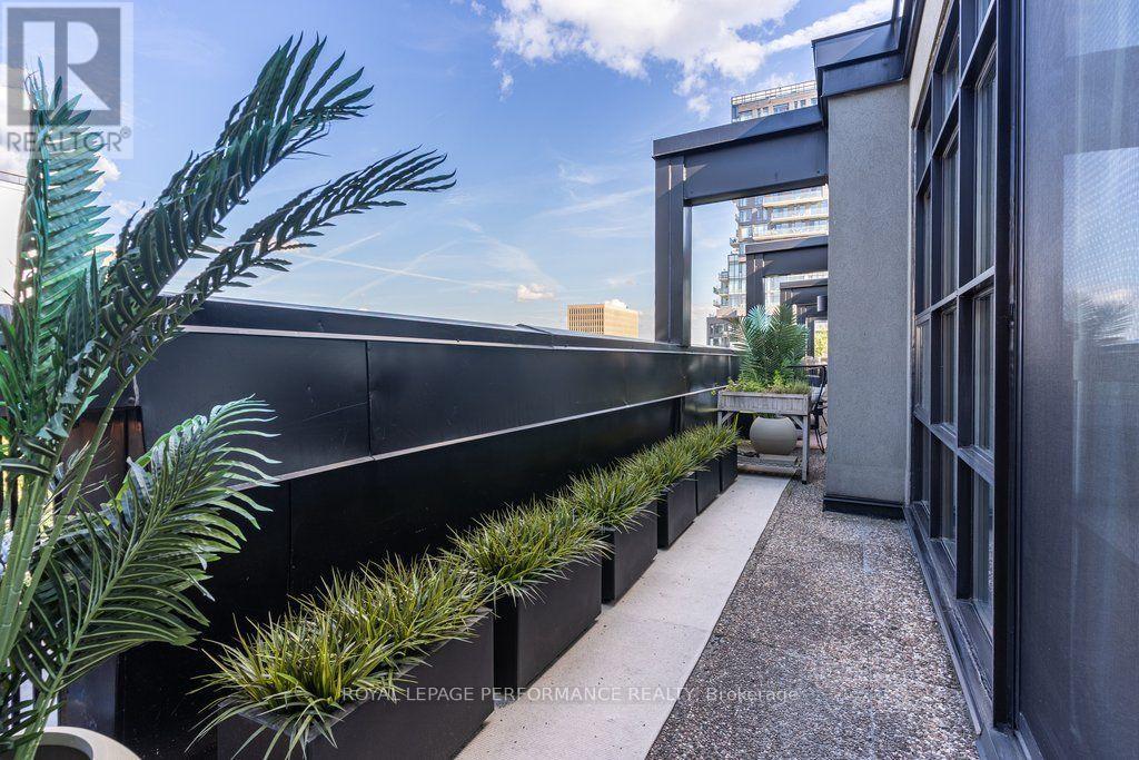 PH4 & PH6 - 255 Argyle Avenue