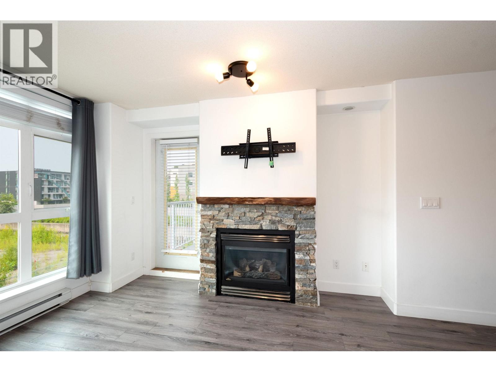312 3136 ST JOHNS STREET, Port Moody