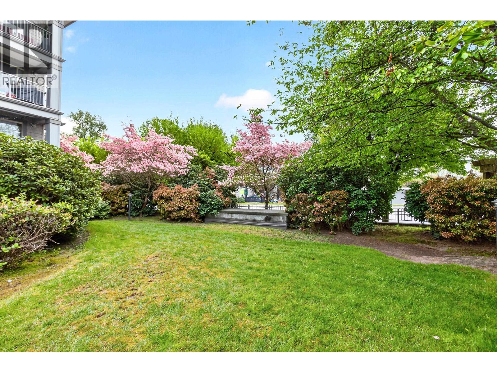 301 12020 207A STREET, Maple Ridge