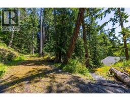 3803 Cutlass Court, Pender Island, BC V0N2M2 Photo 32