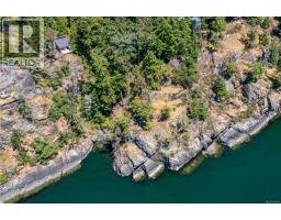 3803 Cutlass Court, Pender Island, BC V0N2M2 Photo 38