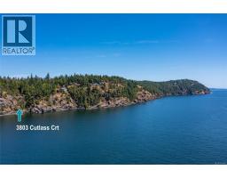 3803 Cutlass Court, Pender Island, BC V0N2M2 Photo 39