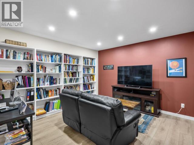 21-92 ISKOOT CRESCENT - 14