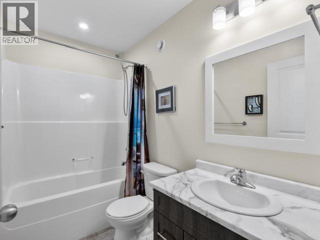 21-92 ISKOOT CRESCENT - 21