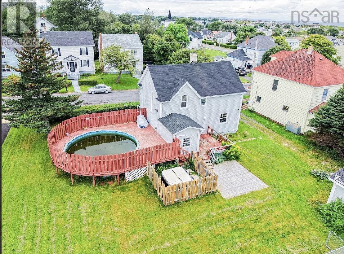 Property 4 of 20 of 370 Hudson Street