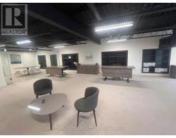 12 (upper) - 800 Arrow Road, Toronto, ON M9M2Z8 Photo 7