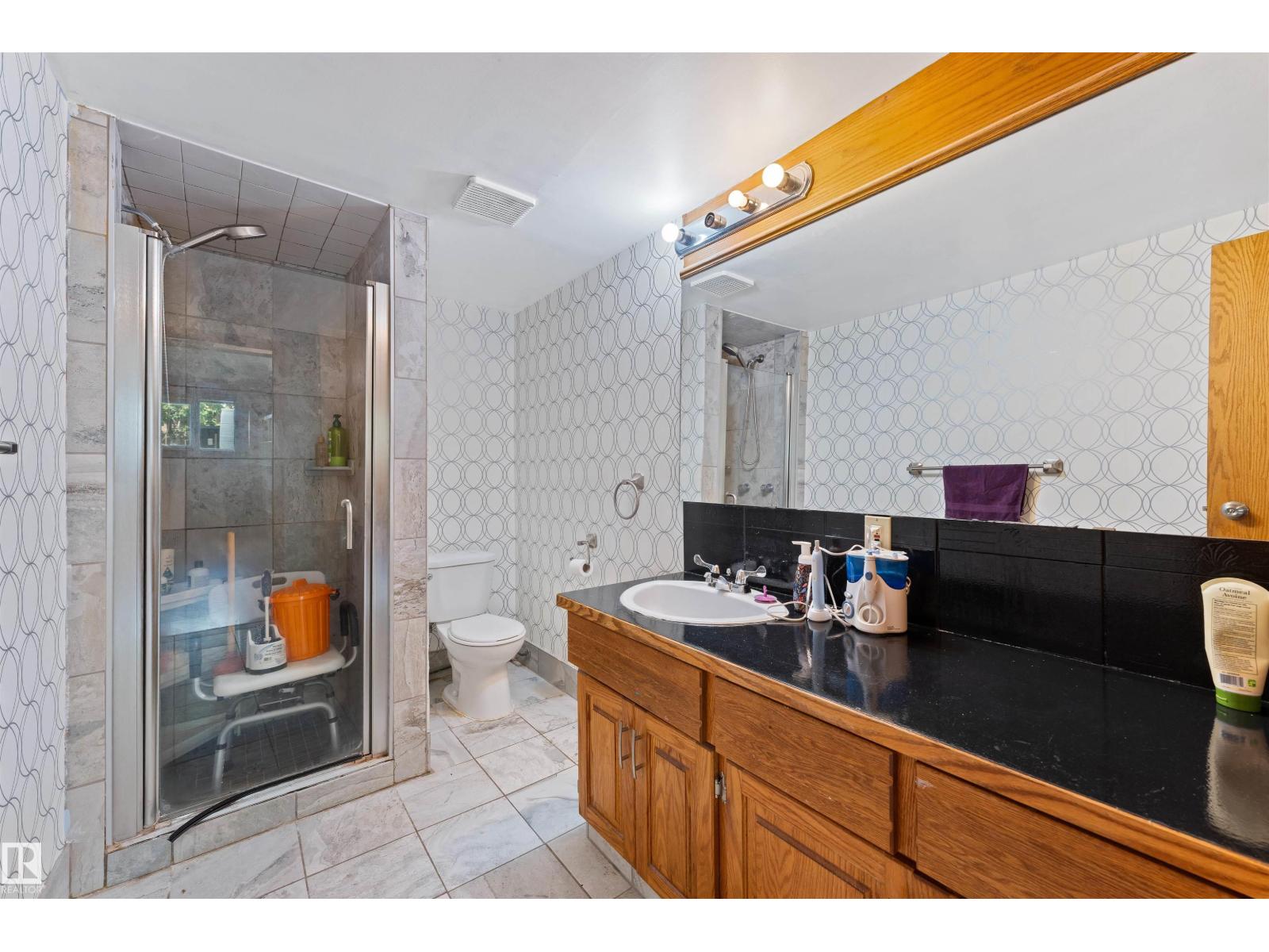 16724 88 ST NW - 29