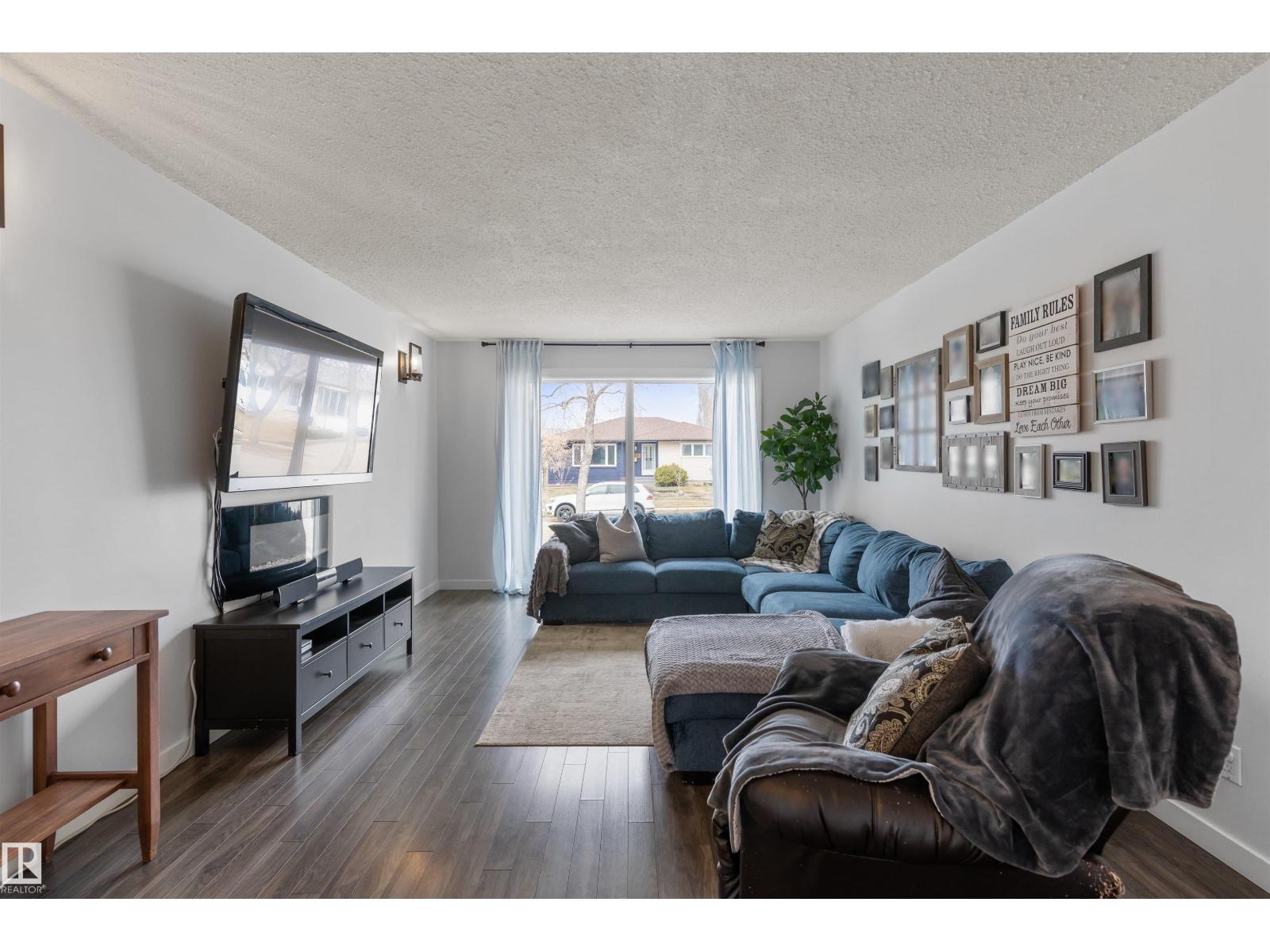 9025 95 AV - Image 9