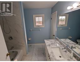 17 - 250 Keats Way, Waterloo, ON N2L6J5 Photo 21