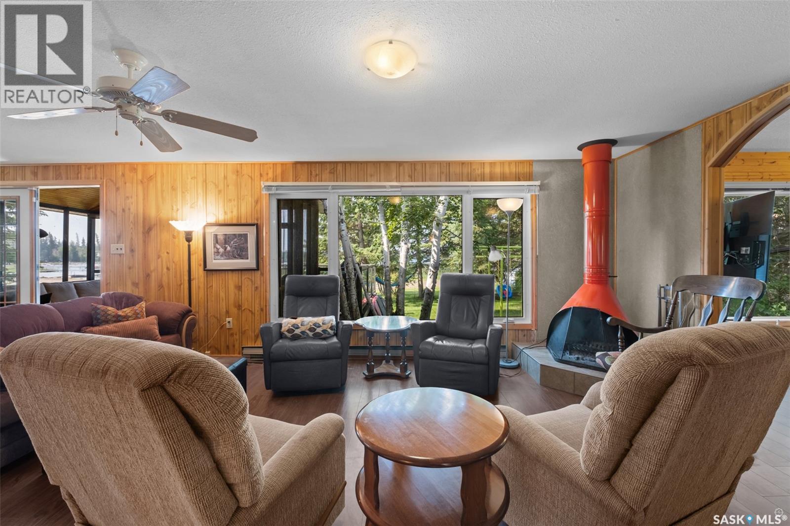 282 Neis DRIVE - 8