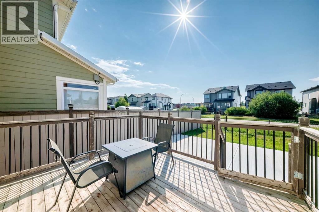 8 Skyview Point Terrace NE - 14