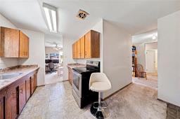 110 246 Roslyn Road, Winnipeg, MB R3L0H2 Photo 23