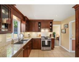 18261 54 Avenue, Surrey, BC V3S7Z1 Photo 9