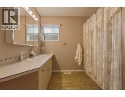 19 Preston Crescent, Enderby, BC V4Y4C5 Photo 31
