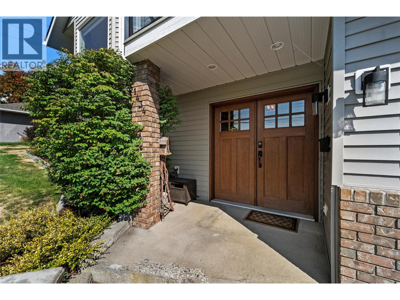 1434 Mt Dufferin Drive - Image 32