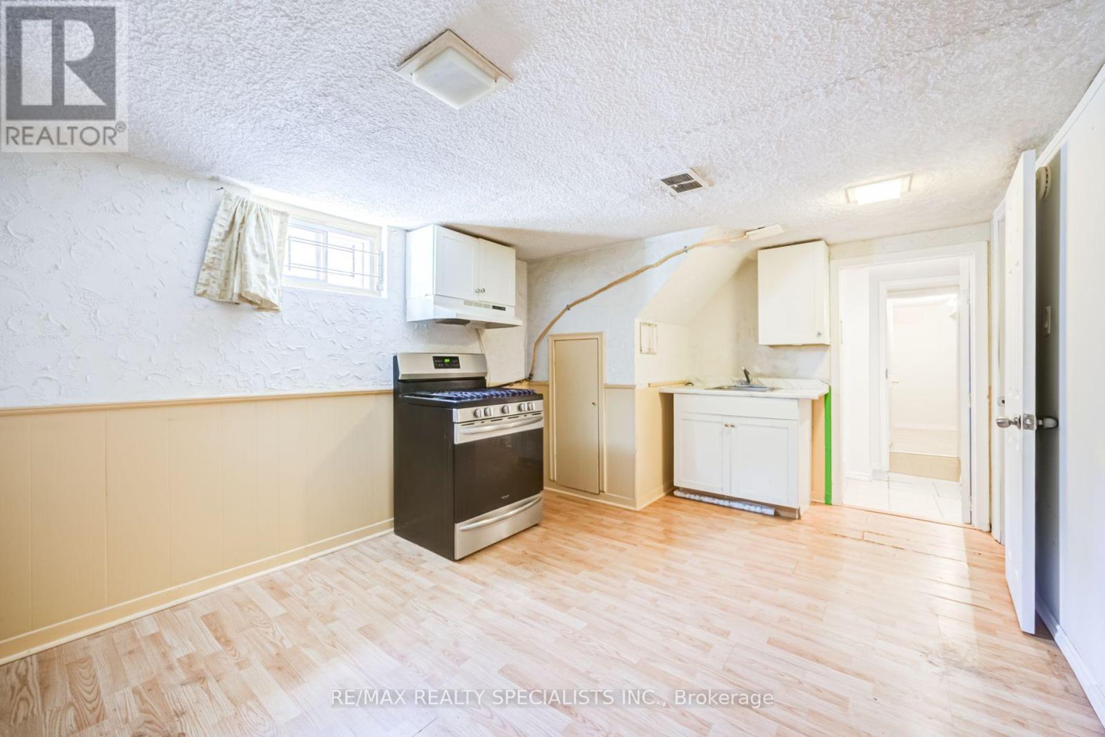 47 SINGLETON ROAD - Image 35