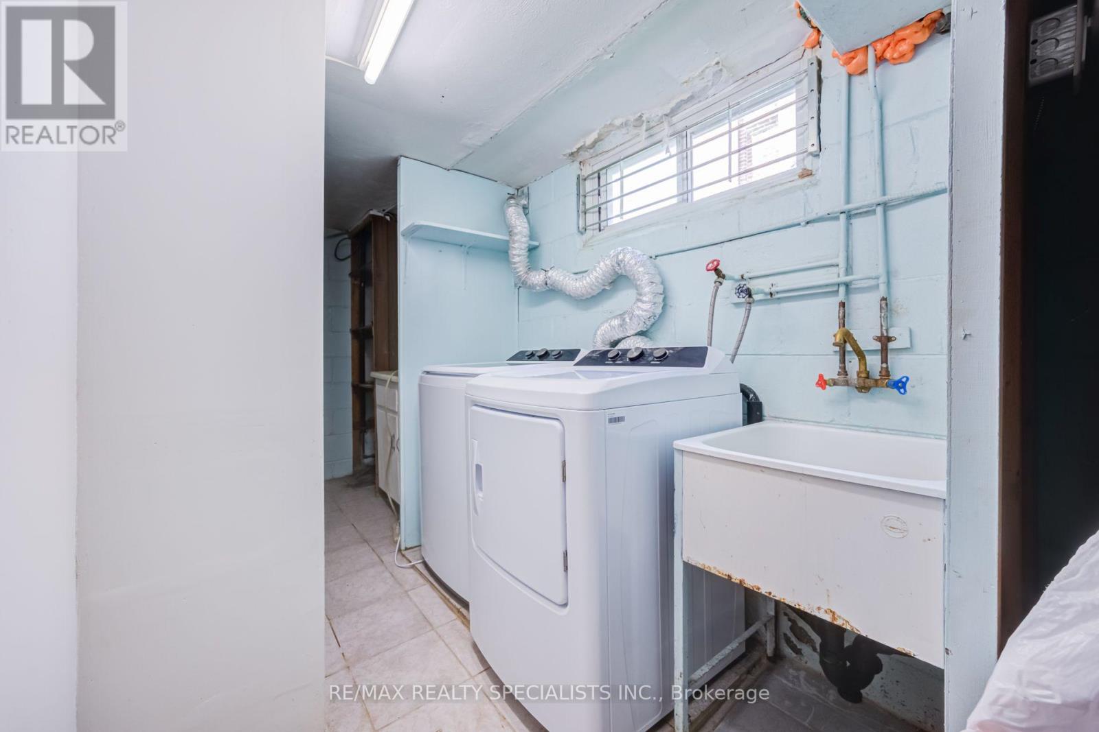 47 SINGLETON ROAD - Image 41