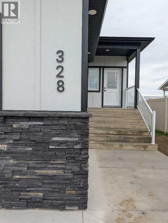 328 Somerside Road SE - 2