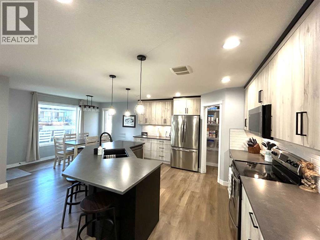 938 Manor Place SE - 5