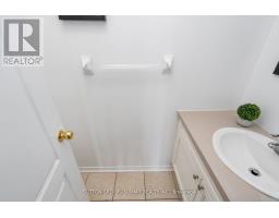 Bedroom 2 - 103 John Street, Halton Hills, ON L7G5A2 Photo 7