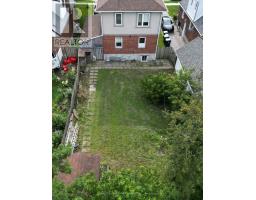 19 Balaclava Drive, Toronto, ON M1P1E5 Photo 21